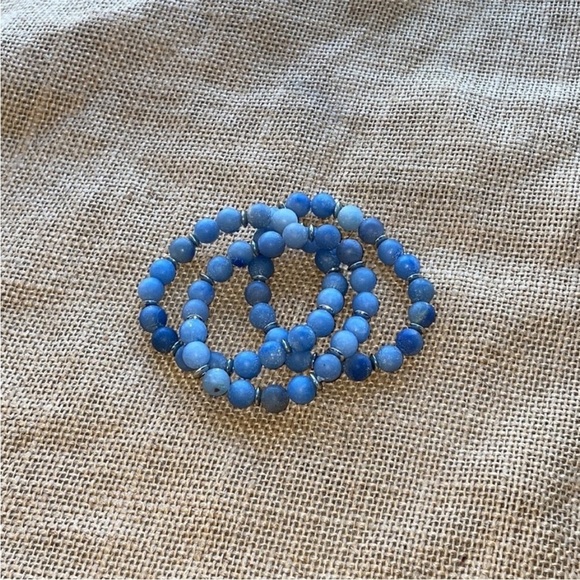 Blue Aventurine Bracelet Stackable Stretch Size 7 inch Silver spacers New - Picture 4 of 12
